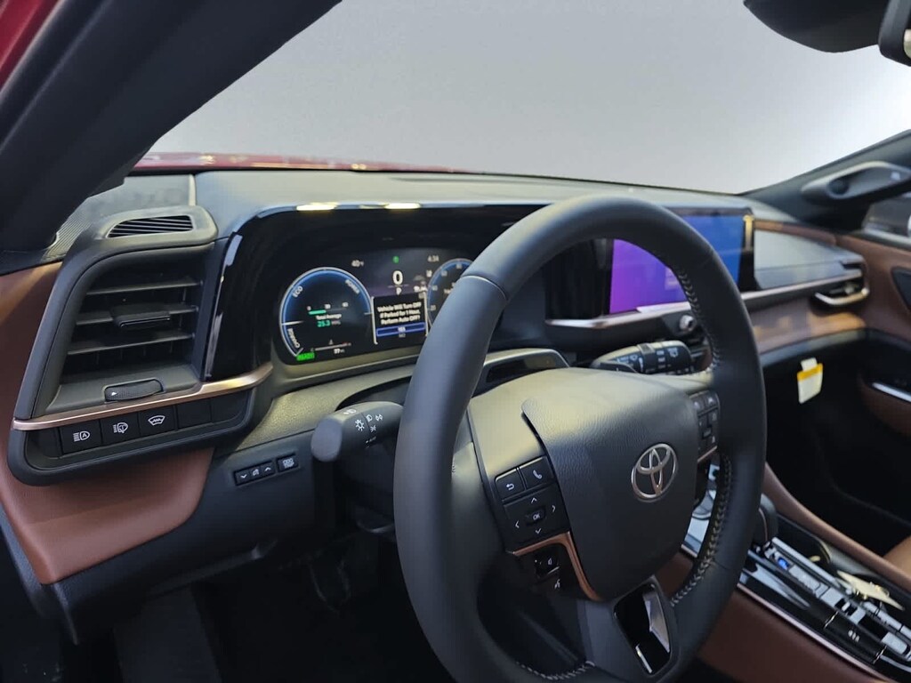 New 2025 Toyota Crown Signia Limited SUV