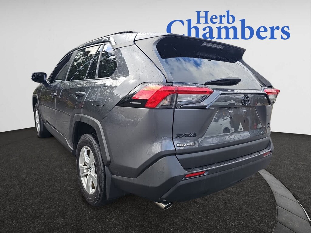 Used 2020 Toyota RAV4 XLE SUV