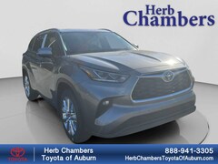 New 2025 Toyota Highlander Hybrid Limited SUV near Boston