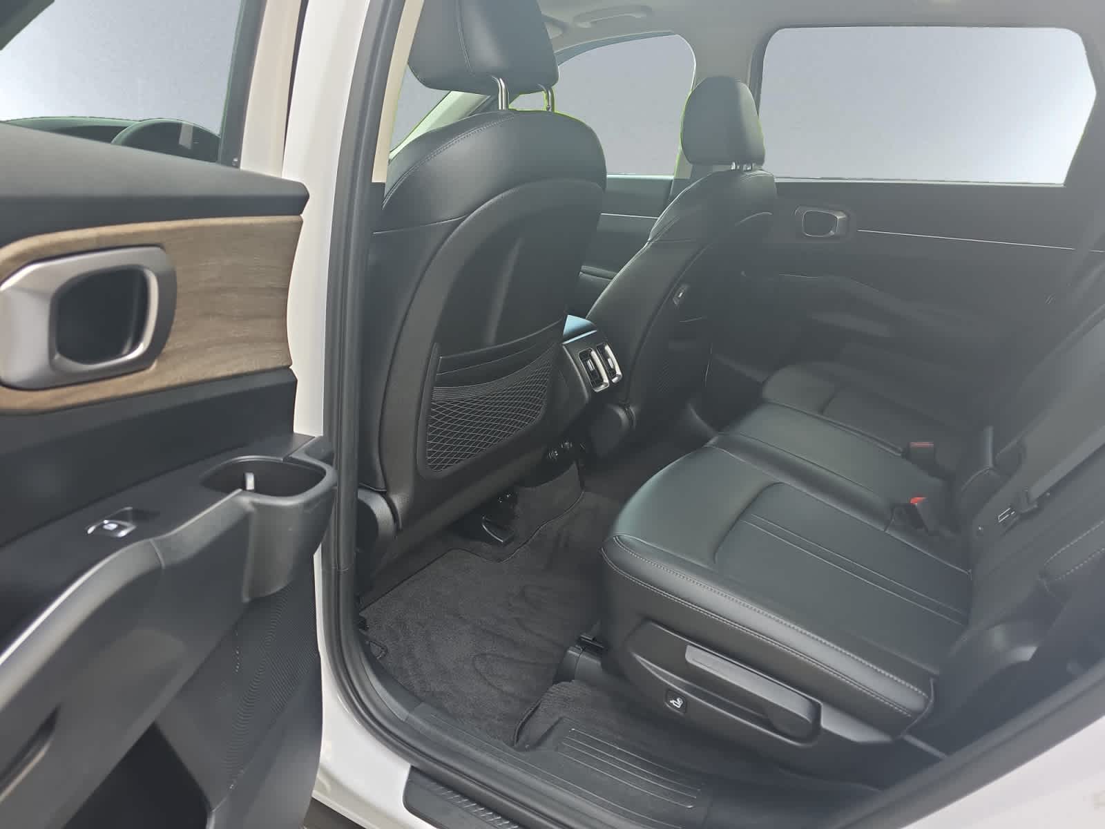 used 2022 Kia Sorento car, priced at $26,998