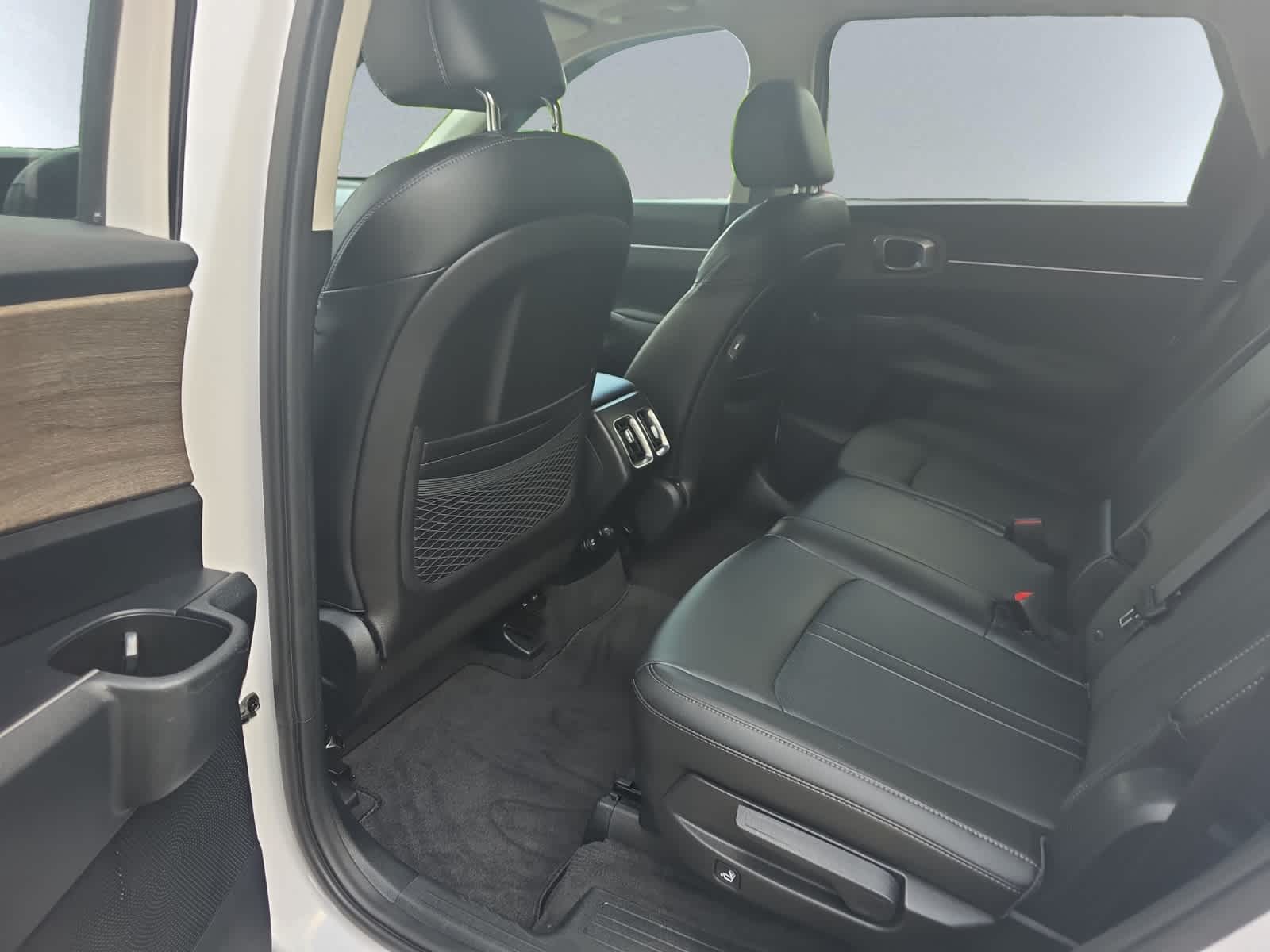 used 2022 Kia Sorento car, priced at $26,998
