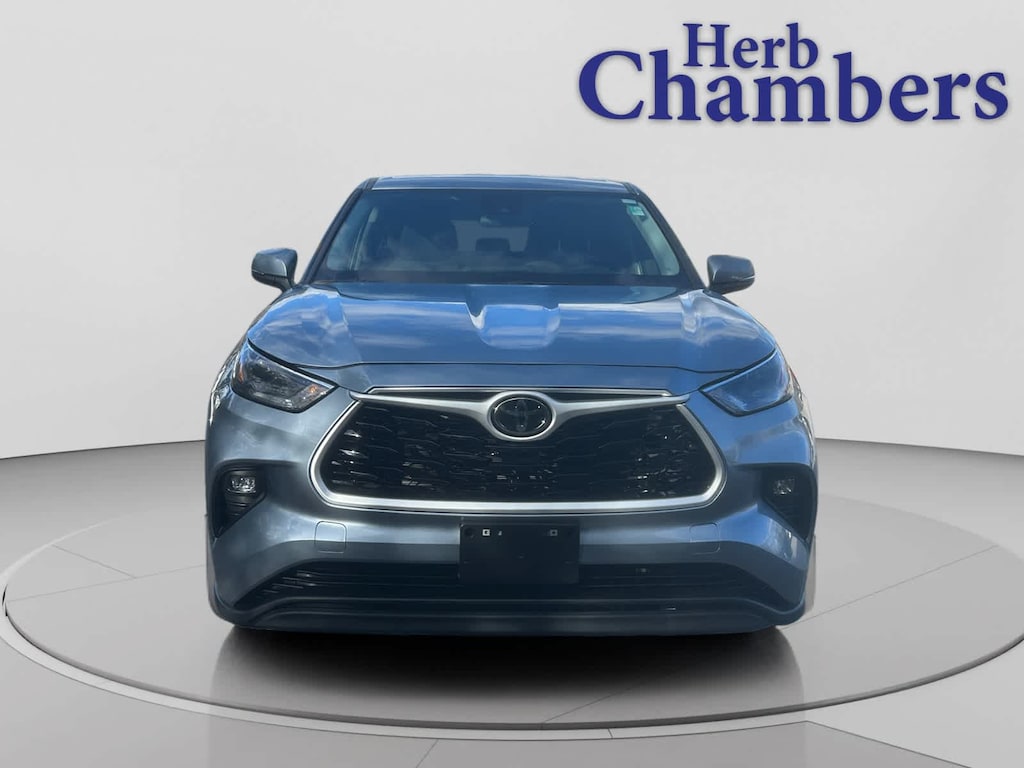 Certified 2024 Toyota Highlander LE SUV