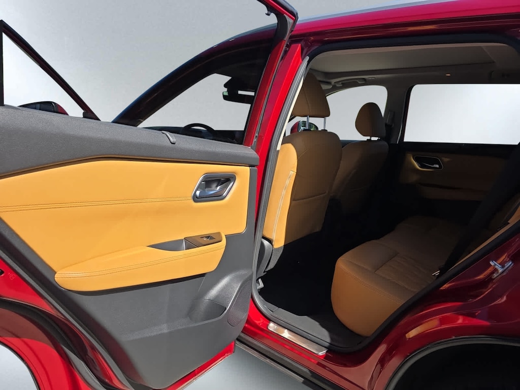 Used 2023 Nissan Rogue Platinum SUV