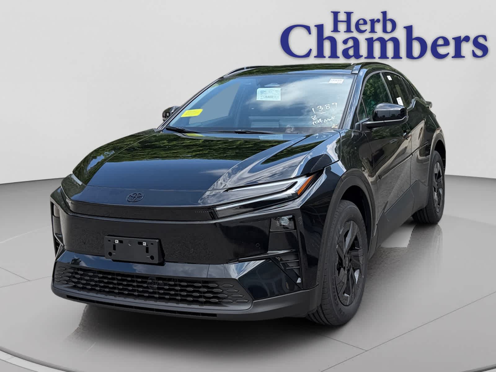 2026 Toyota C-HR SE - Photo 10