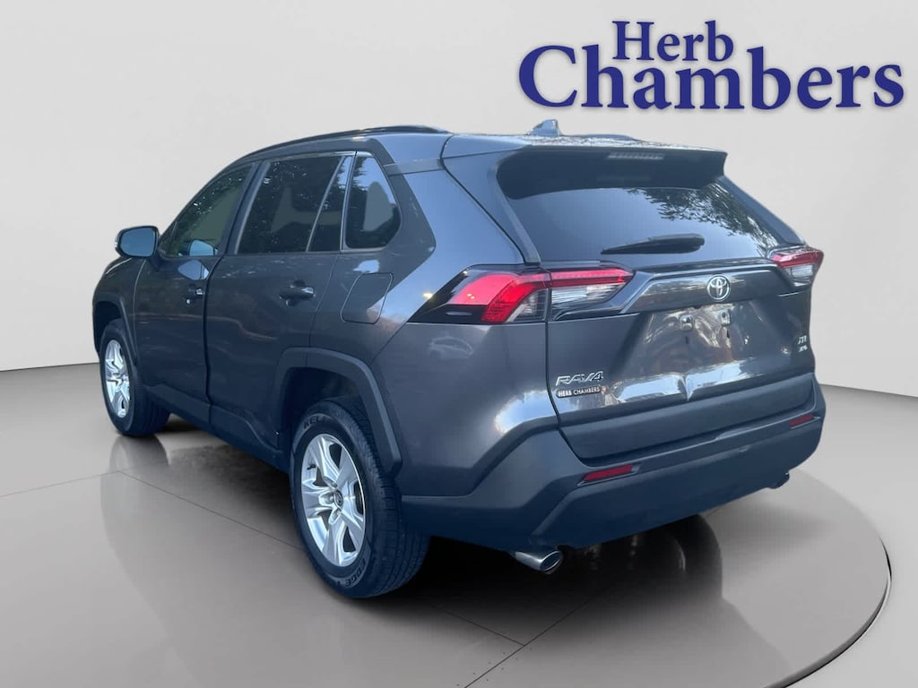 Used 2021 Toyota RAV4 XLE SUV