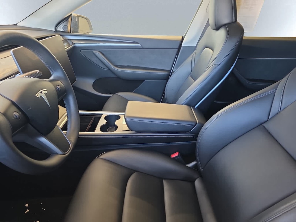 Used 2023 Tesla Model Y SUV