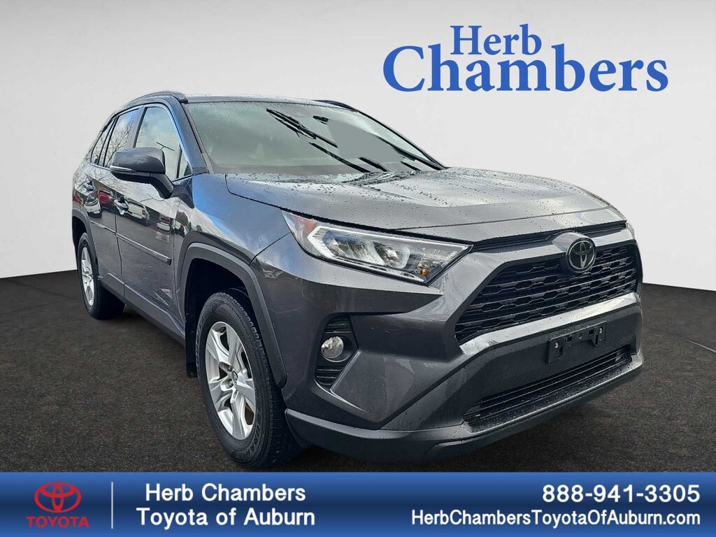 Used 2020 Toyota RAV4 XLE SUV