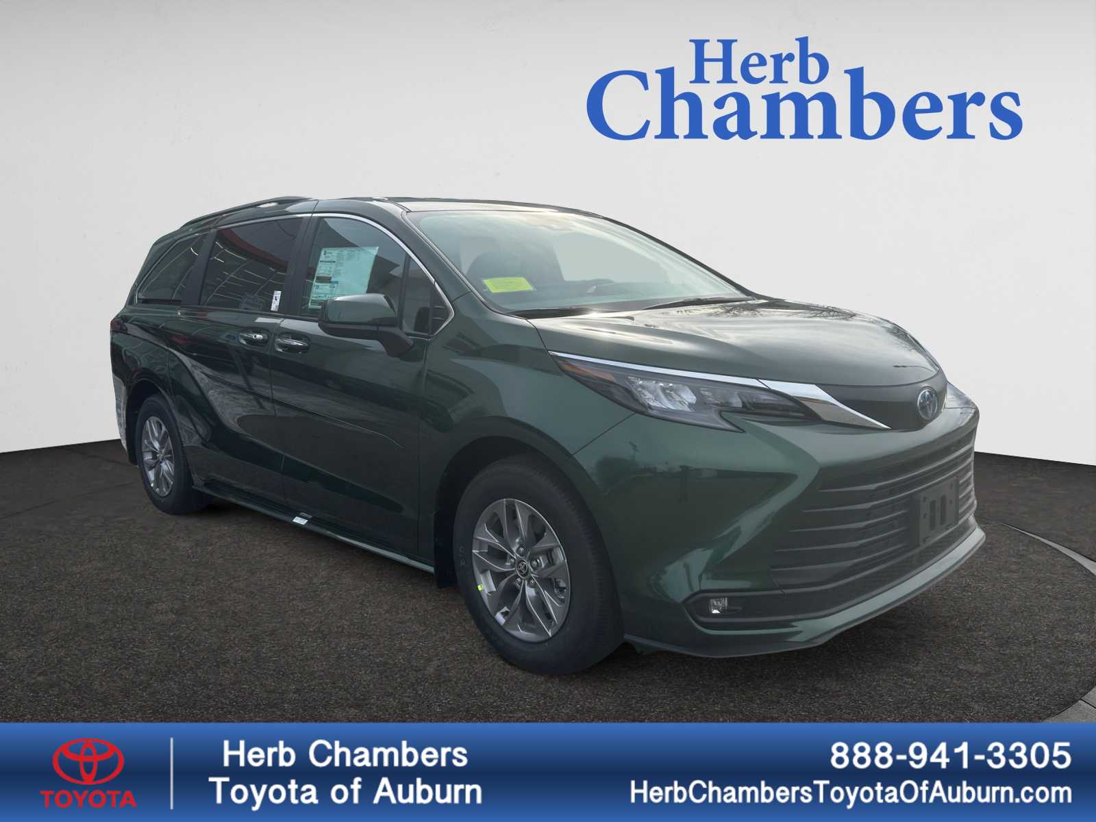 2025 Toyota Sienna Van Passenger Van 