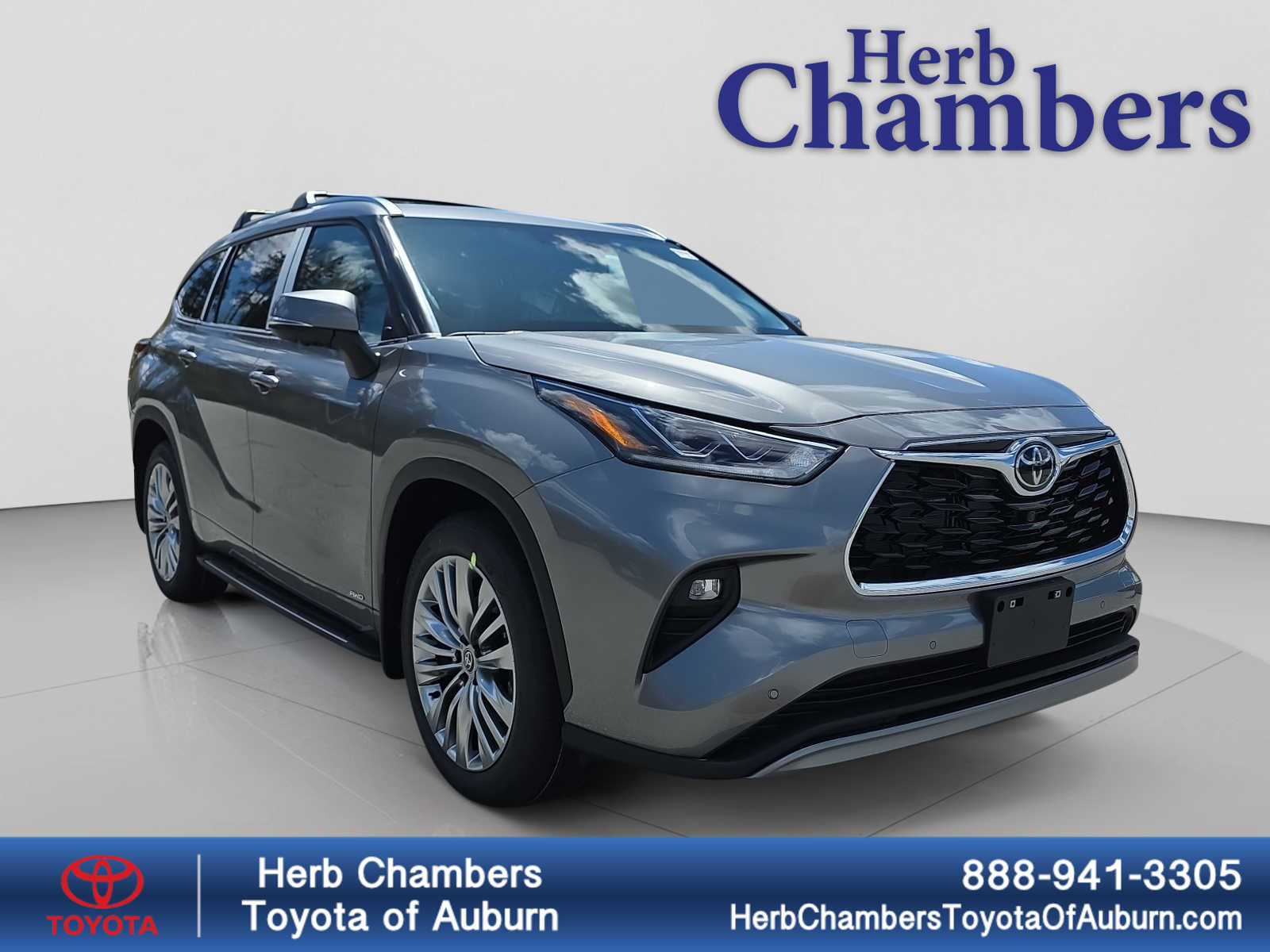 new 2026 Toyota Highlander Hybrid car, priced at $59,152