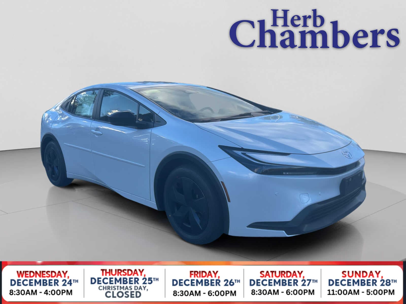 2026 Toyota Prius LE's photo