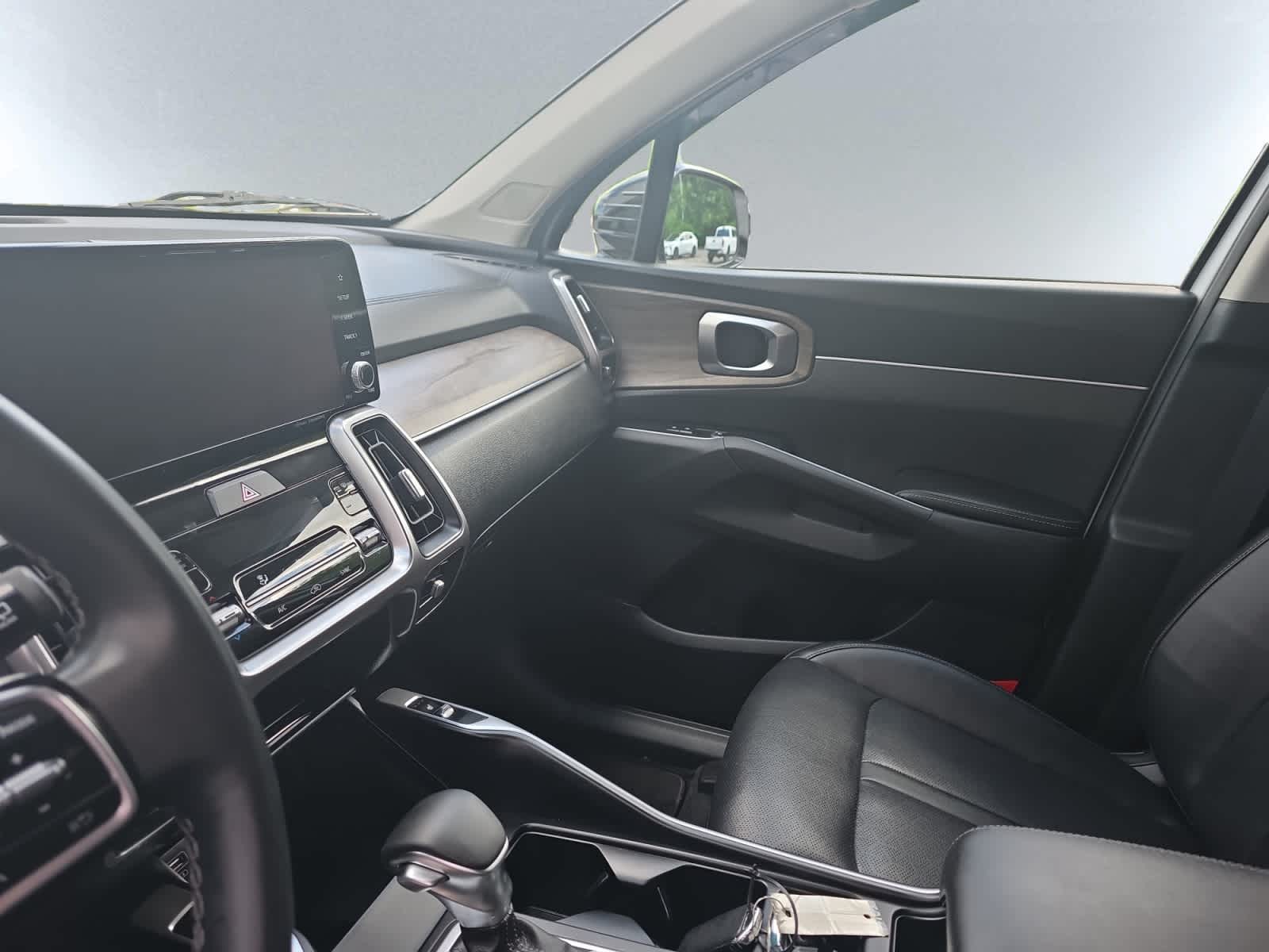 used 2022 Kia Sorento car, priced at $26,998