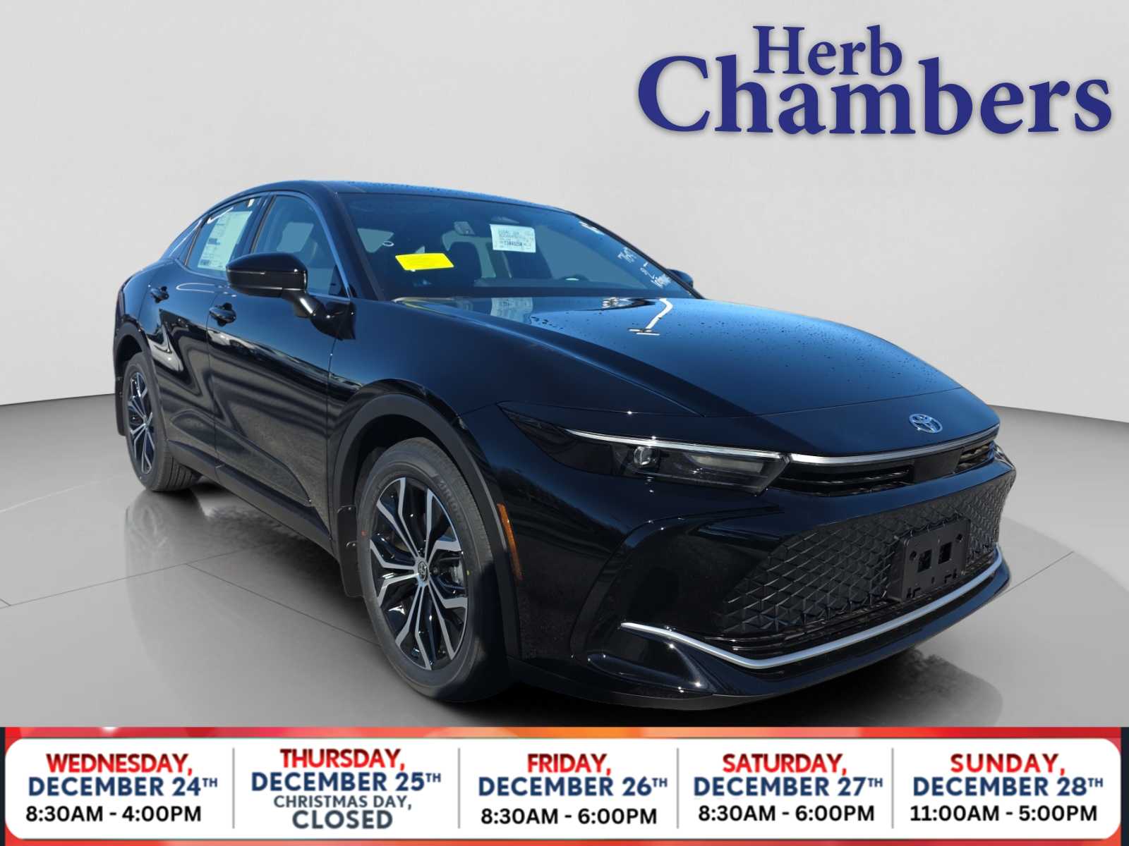 2026 Toyota Crown XLE's photo