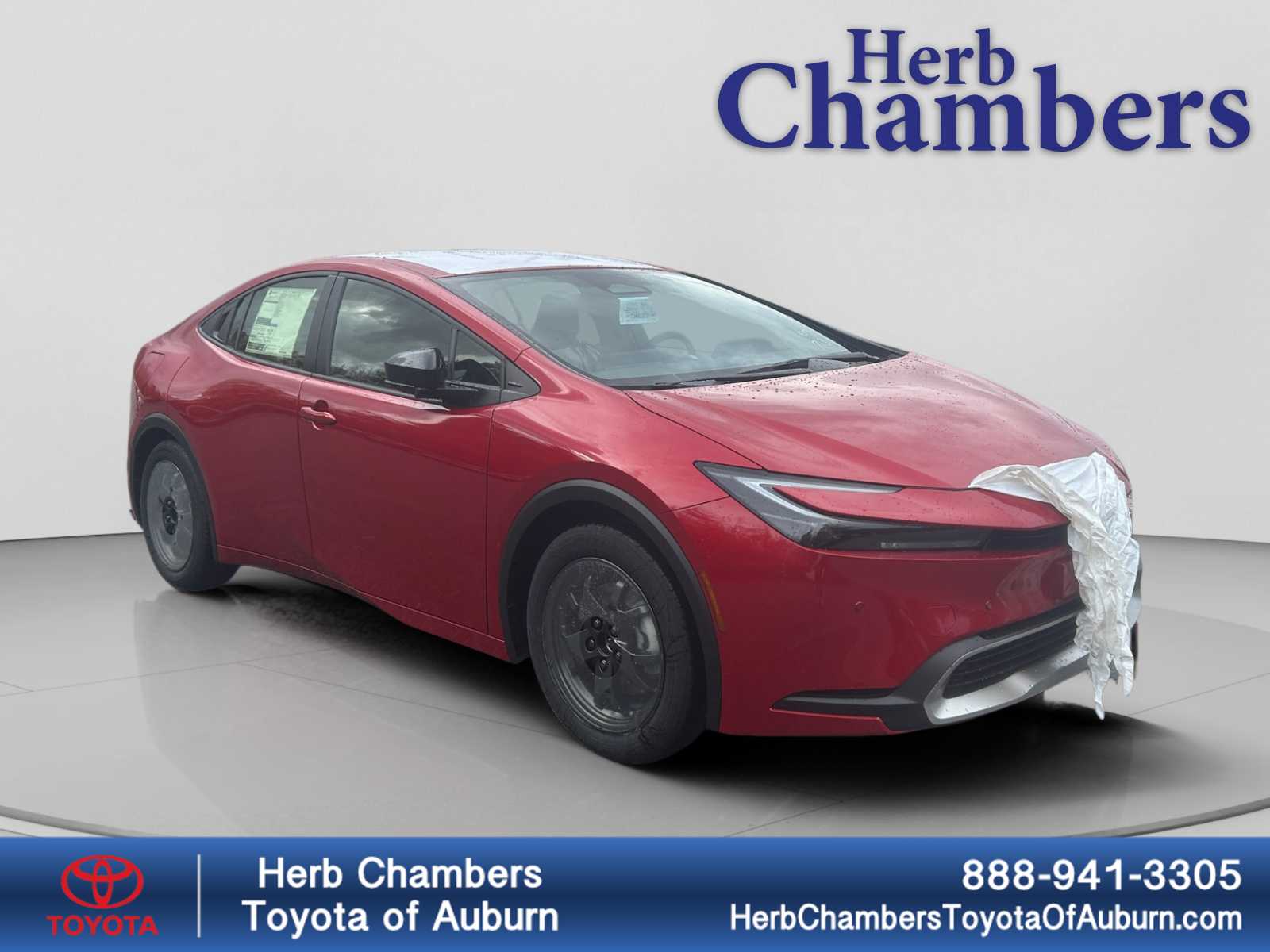 2026 Toyota Prius SE's photo