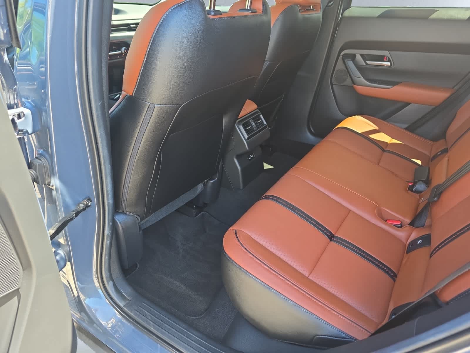 used 2024 Mazda CX-50 car, priced at $28,998