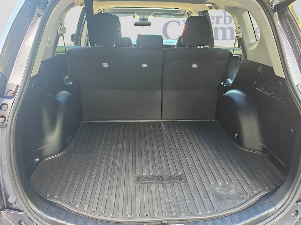 Used 2018 Toyota RAV4 XLE SUV