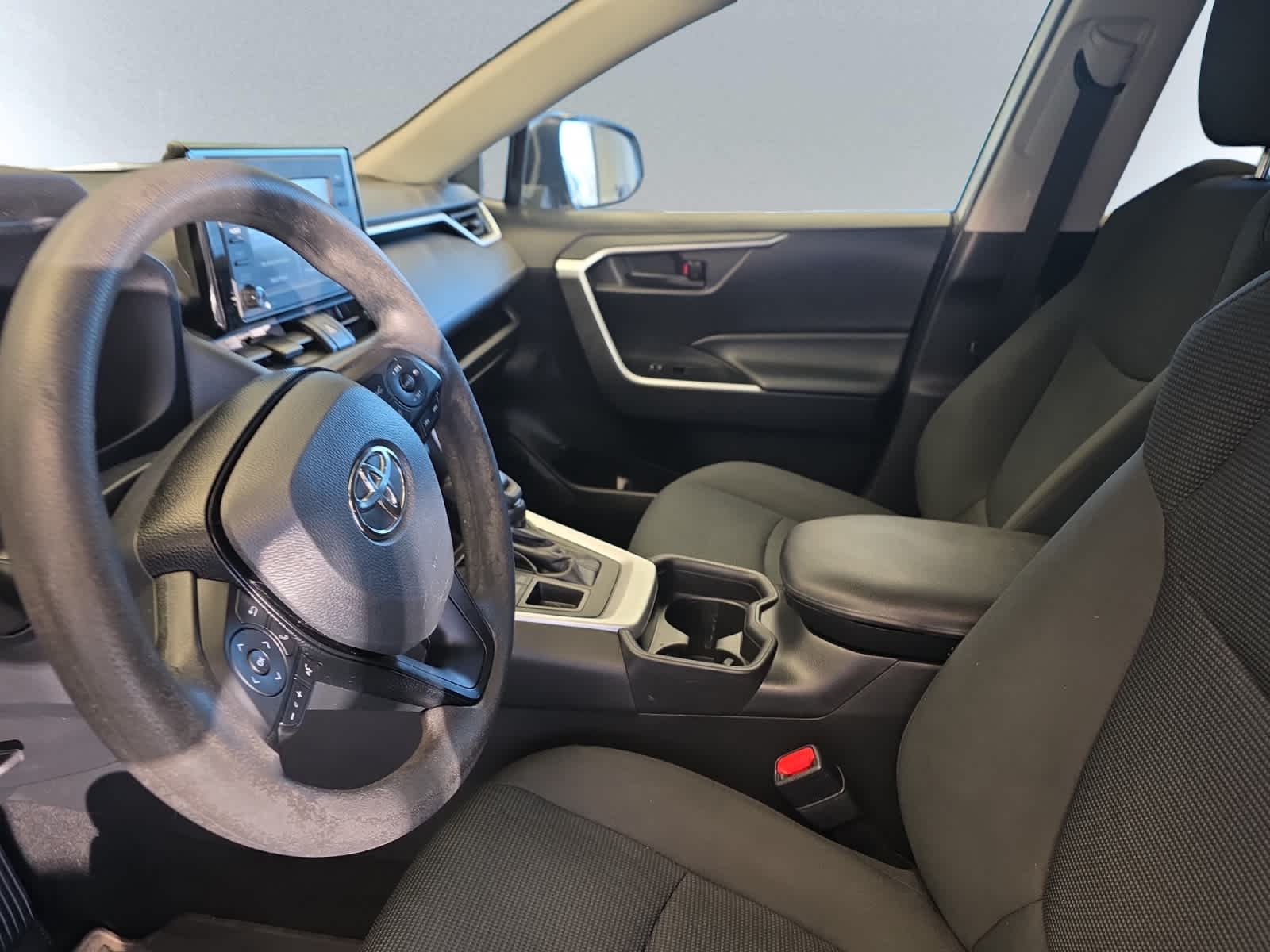 used 2020 Toyota RAV4 car, priced at $26,998