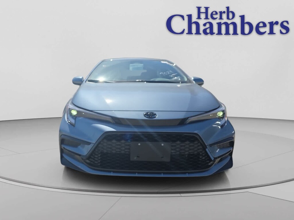 New 2026 Toyota Corolla SE Sedan