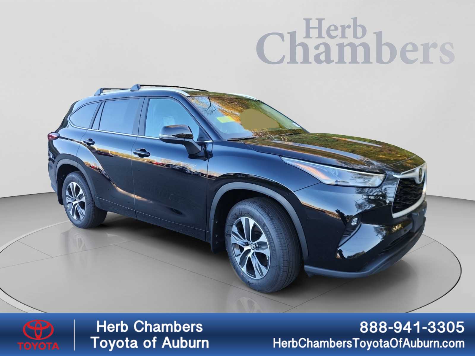 2026 Toyota Highlander SUV 