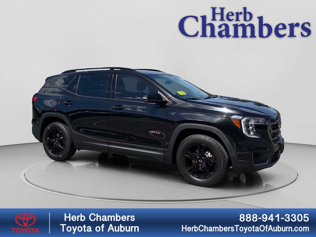 Used 2023 GMC Terrain AT4 SUV