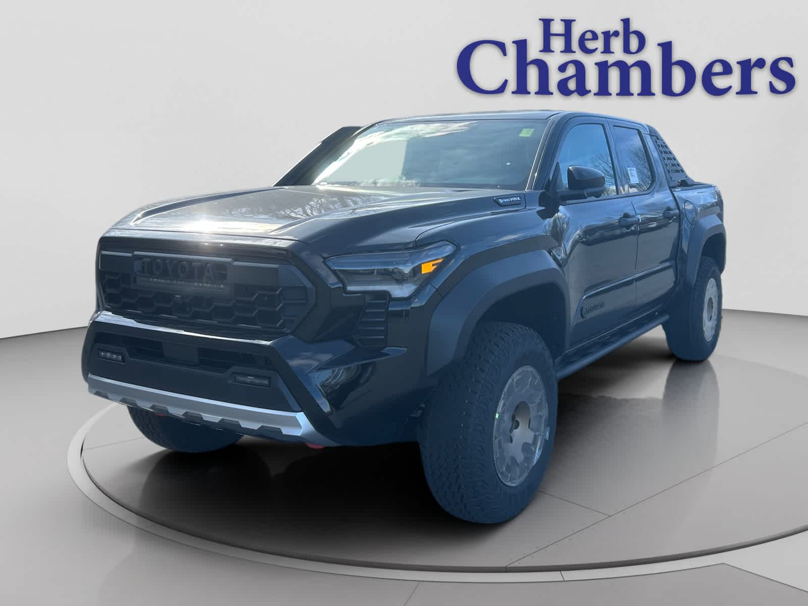 2025 Toyota Tacoma Trailhunter - Photo 9