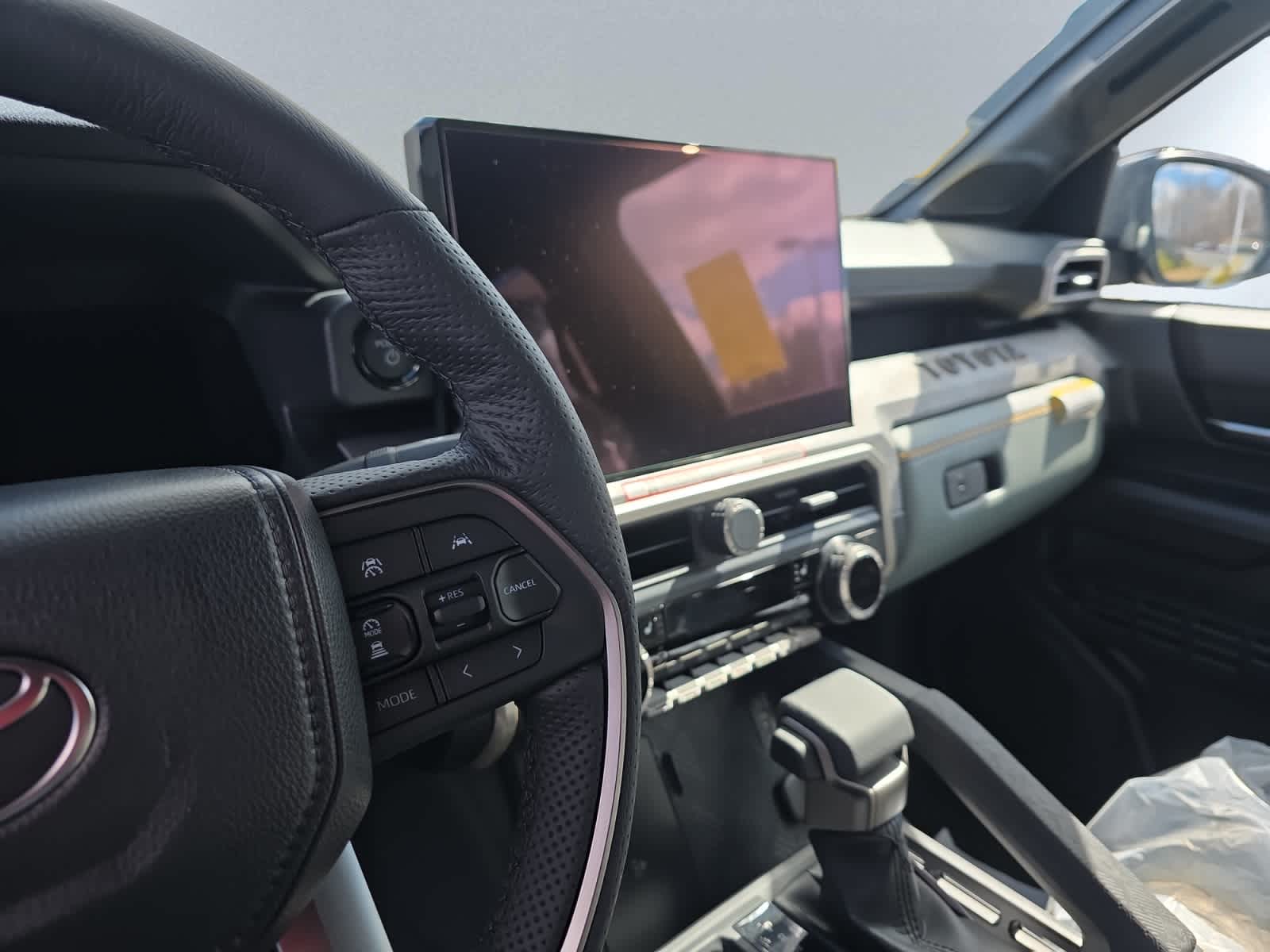 2025 Toyota Tacoma Trailhunter - Photo 14