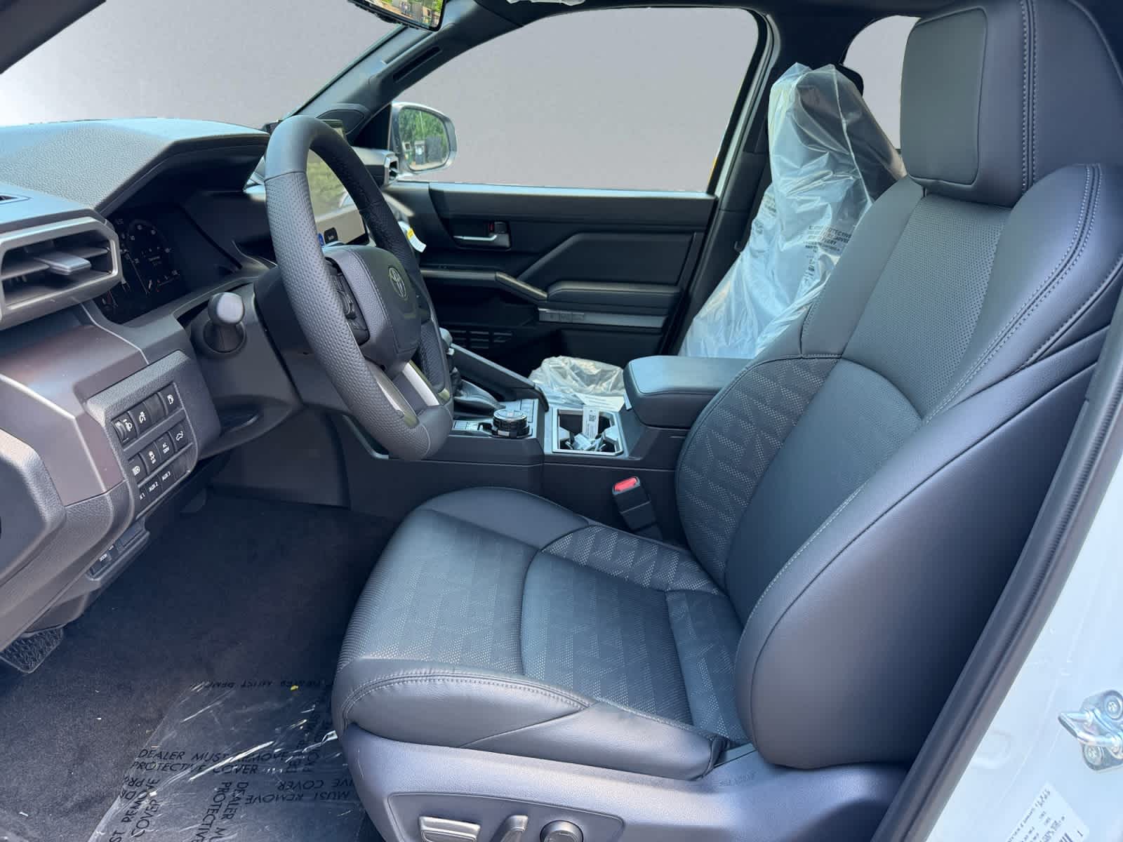 2026 Toyota Tacoma TRD Off Road - Photo 6