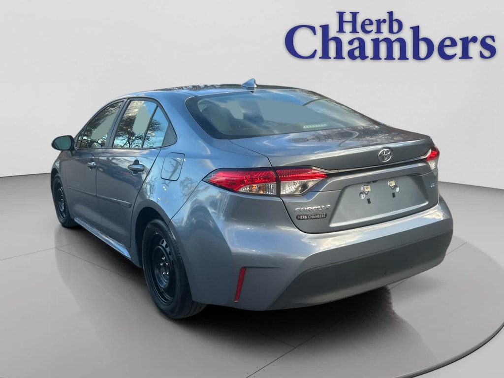 Used 2024 Toyota Corolla LE Sedan