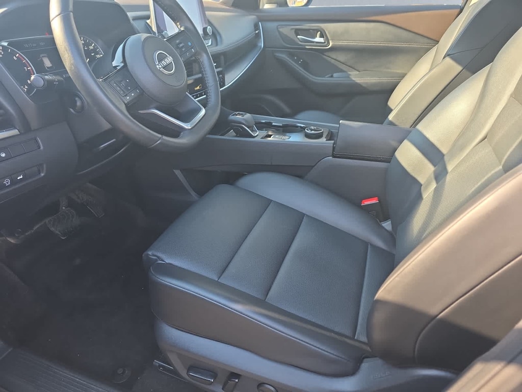 Used 2023 Nissan Rogue SV SUV