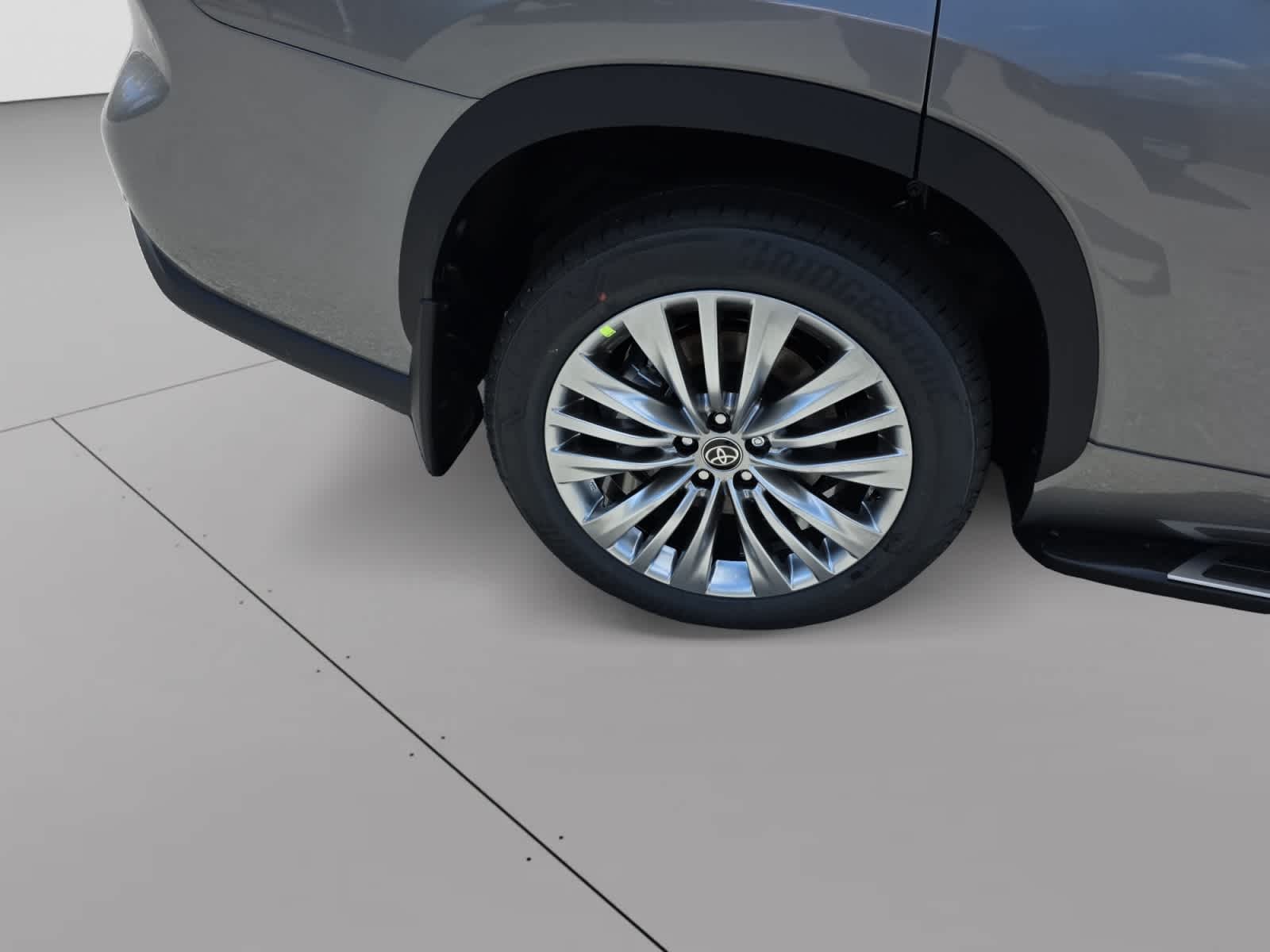 new 2026 Toyota Highlander Hybrid car, priced at $59,152