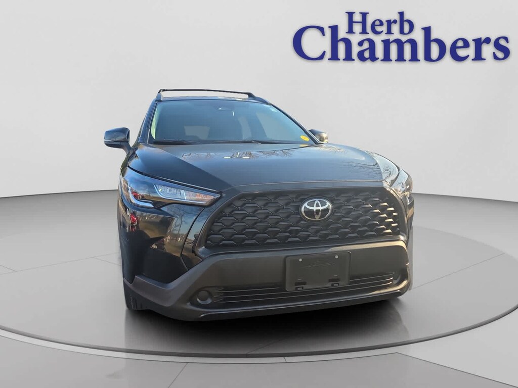 Used 2023 Toyota Corolla Cross LE SUV