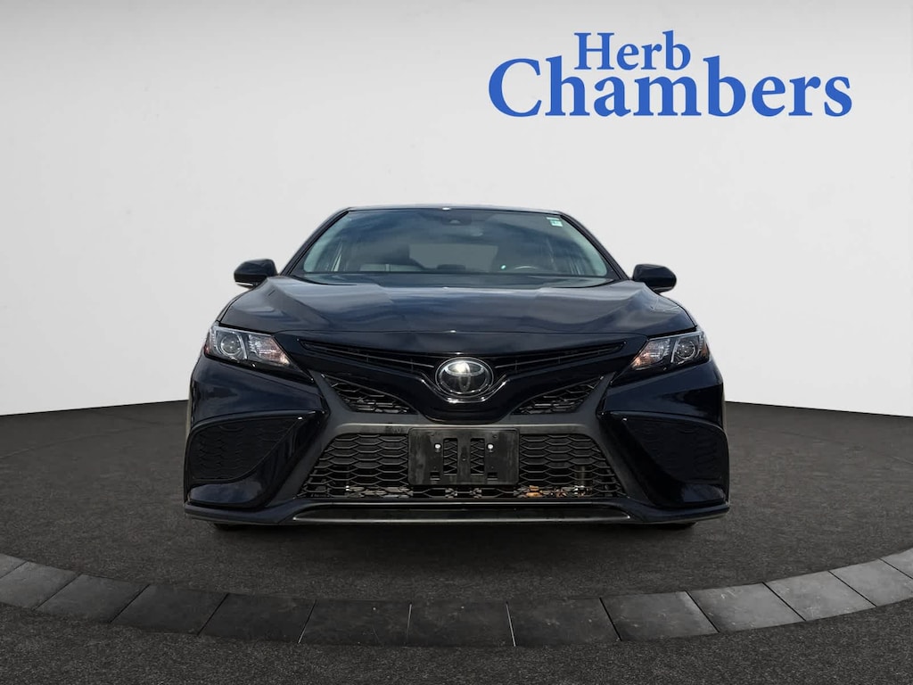 Used 2024 Toyota Camry SE Sedan
