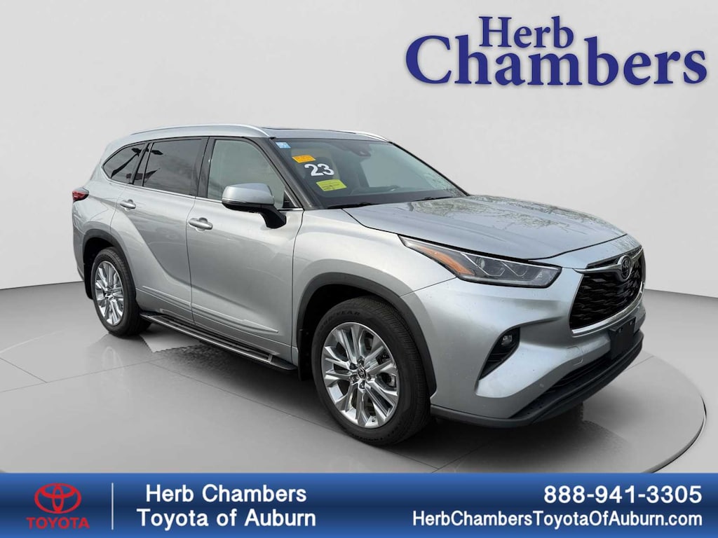 Used 2023 Toyota Highlander Limited SUV