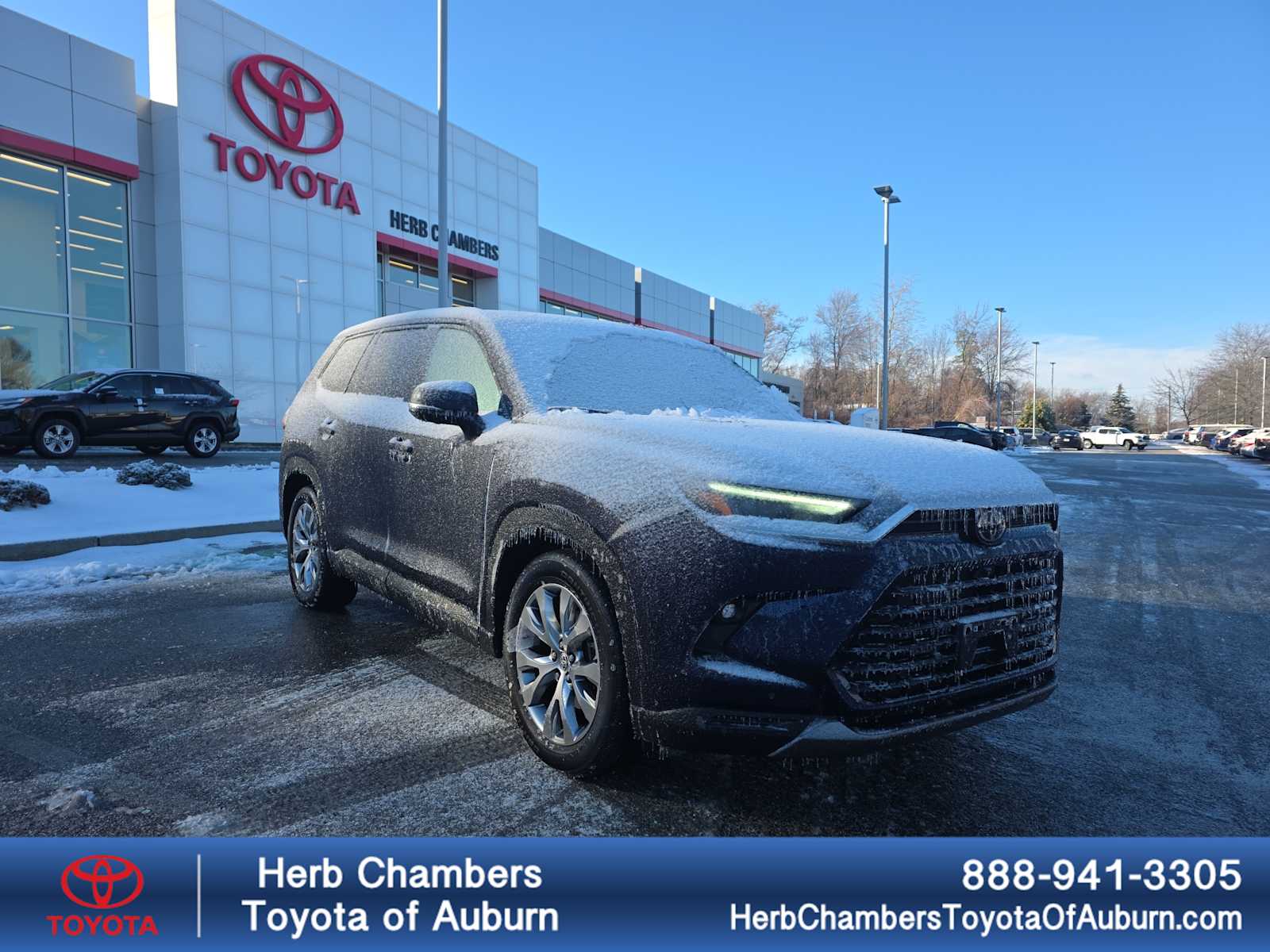 2024 Toyota Grand Highlander Limited's photo