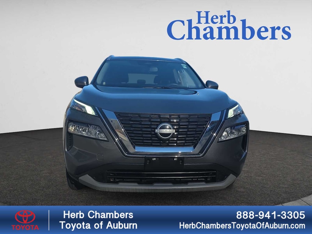 Used 2023 Nissan Rogue SV SUV