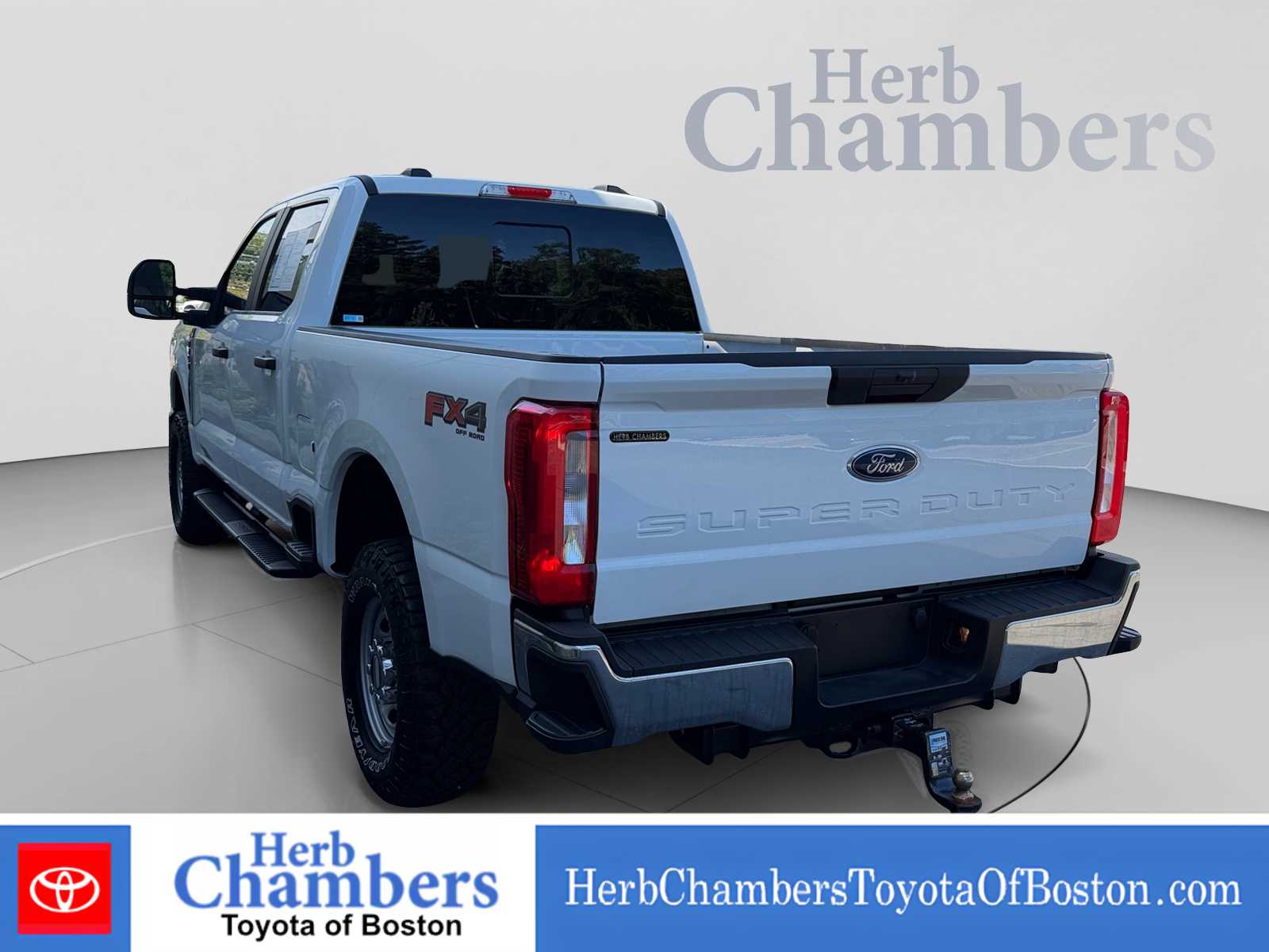Used 2023 Ford Super Duty F-250 Pickup XL Truck