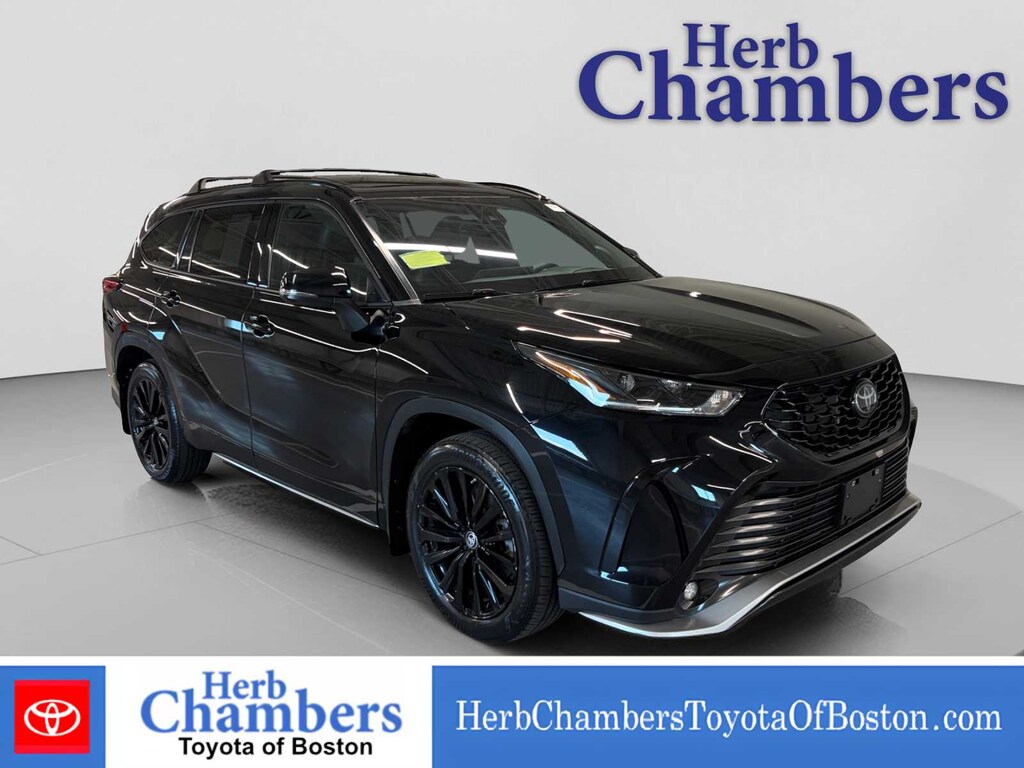 Used 2023 Toyota Highlander XSE SUV