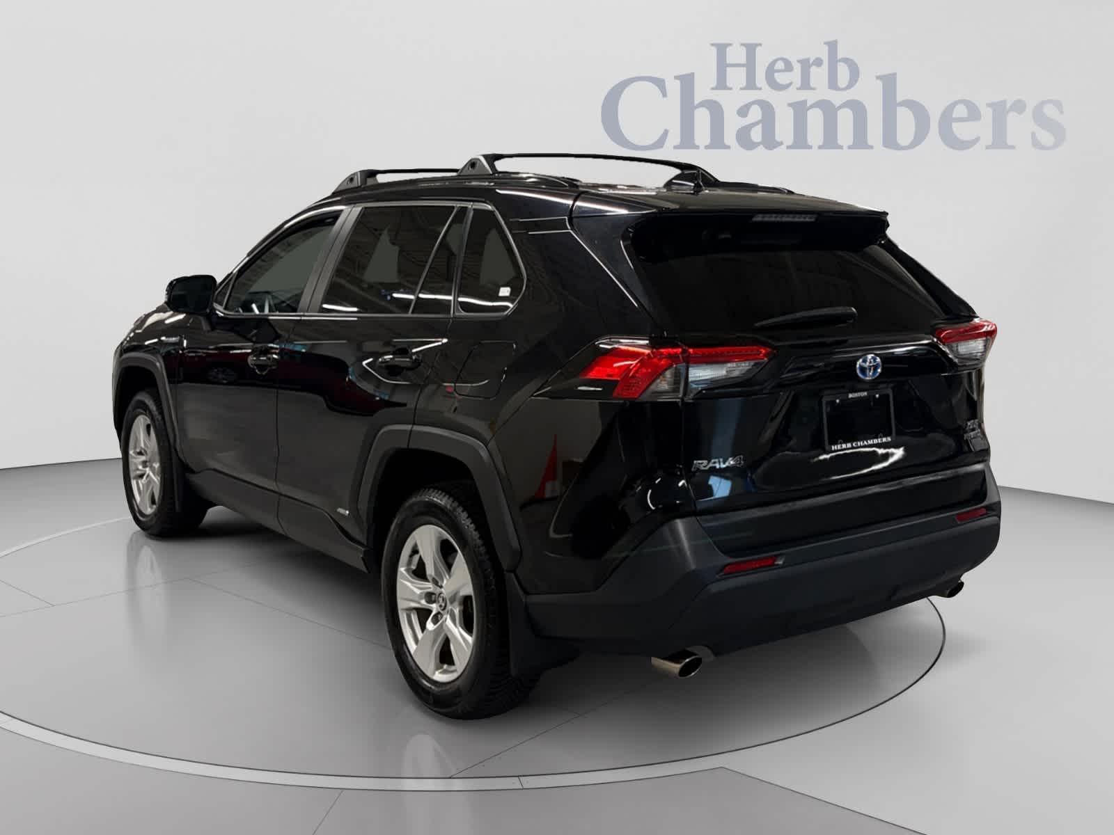 Used 2021 Toyota RAV4 Hybrid XLE SUV