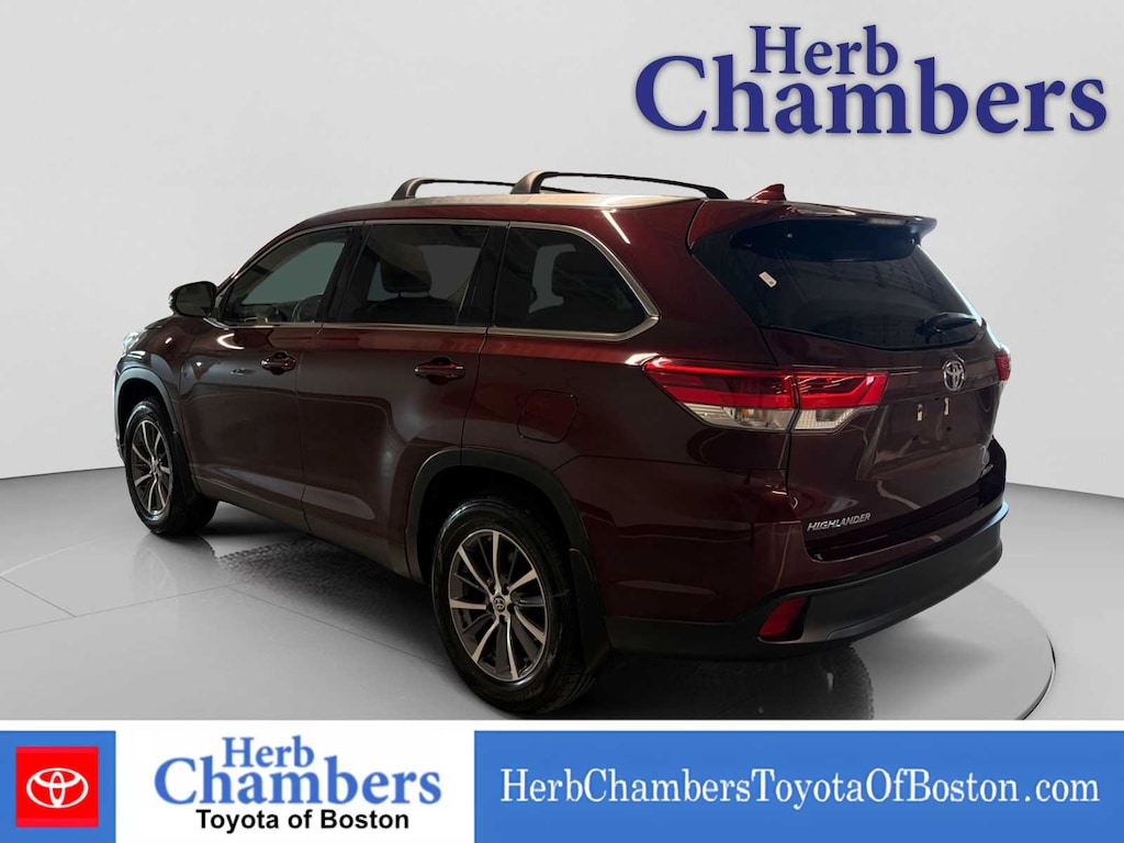 Used 2019 Toyota Highlander XLE SUV