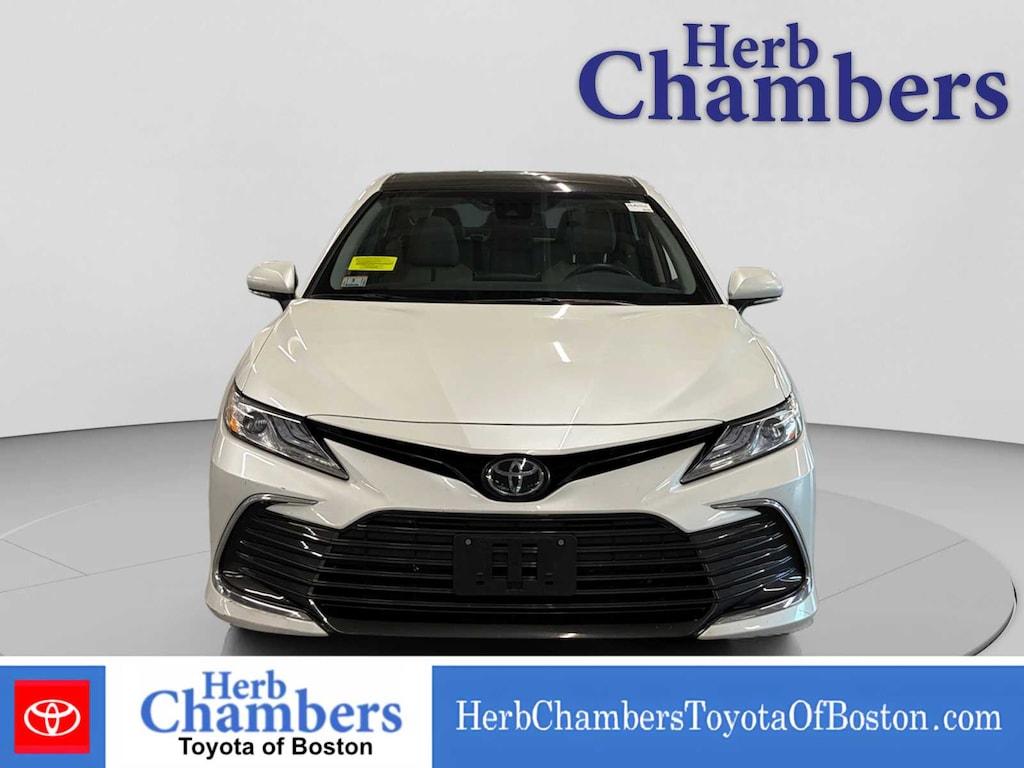 Used 2023 Toyota Camry XLE Sedan