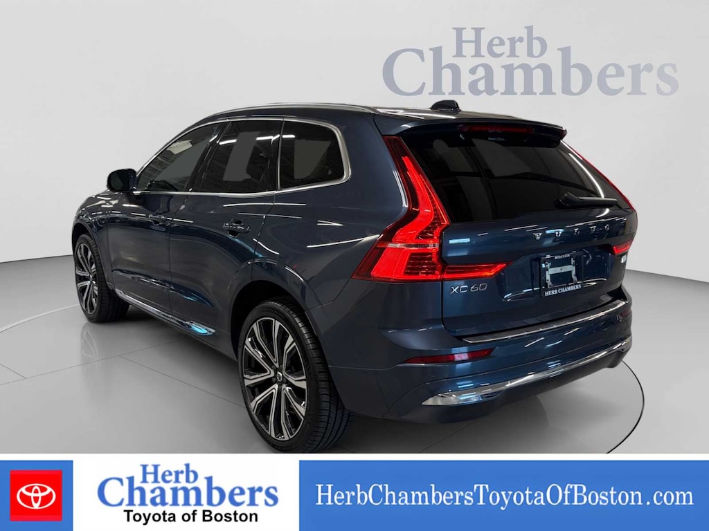 Used 2023 Volvo XC60 Recharge Plug-In Hybrid Ultimate Bright Theme SUV