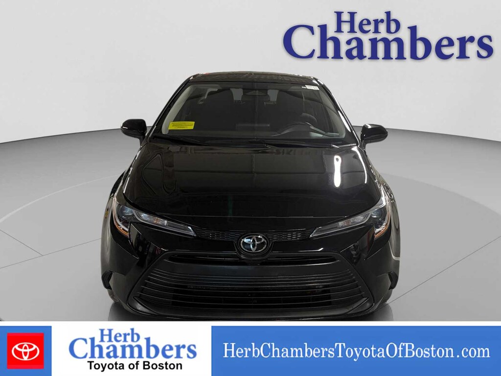 Used 2024 Toyota Corolla LE Sedan