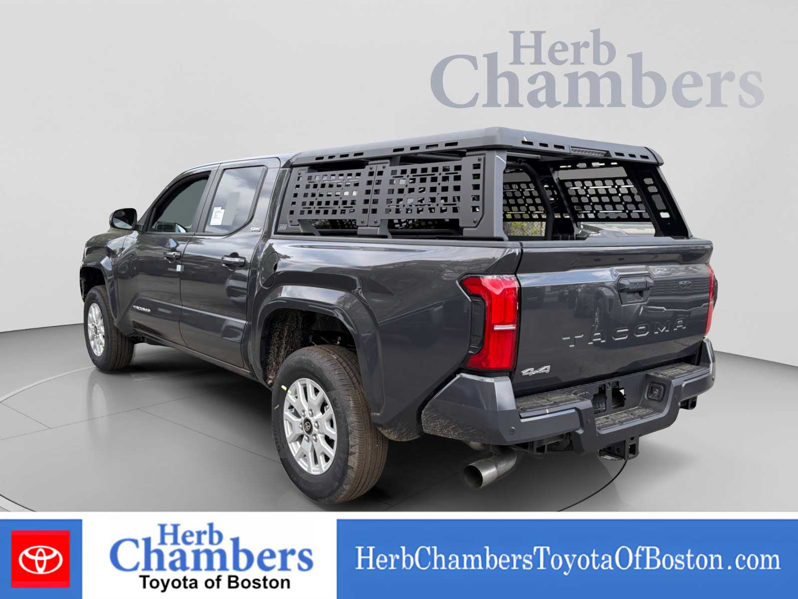 2026 Toyota Tacoma SR5 - Photo 3