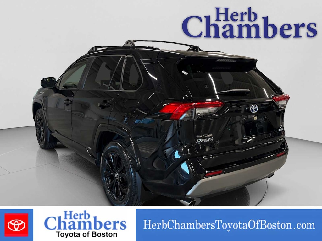 Used 2023 Toyota RAV4 Hybrid SE SUV