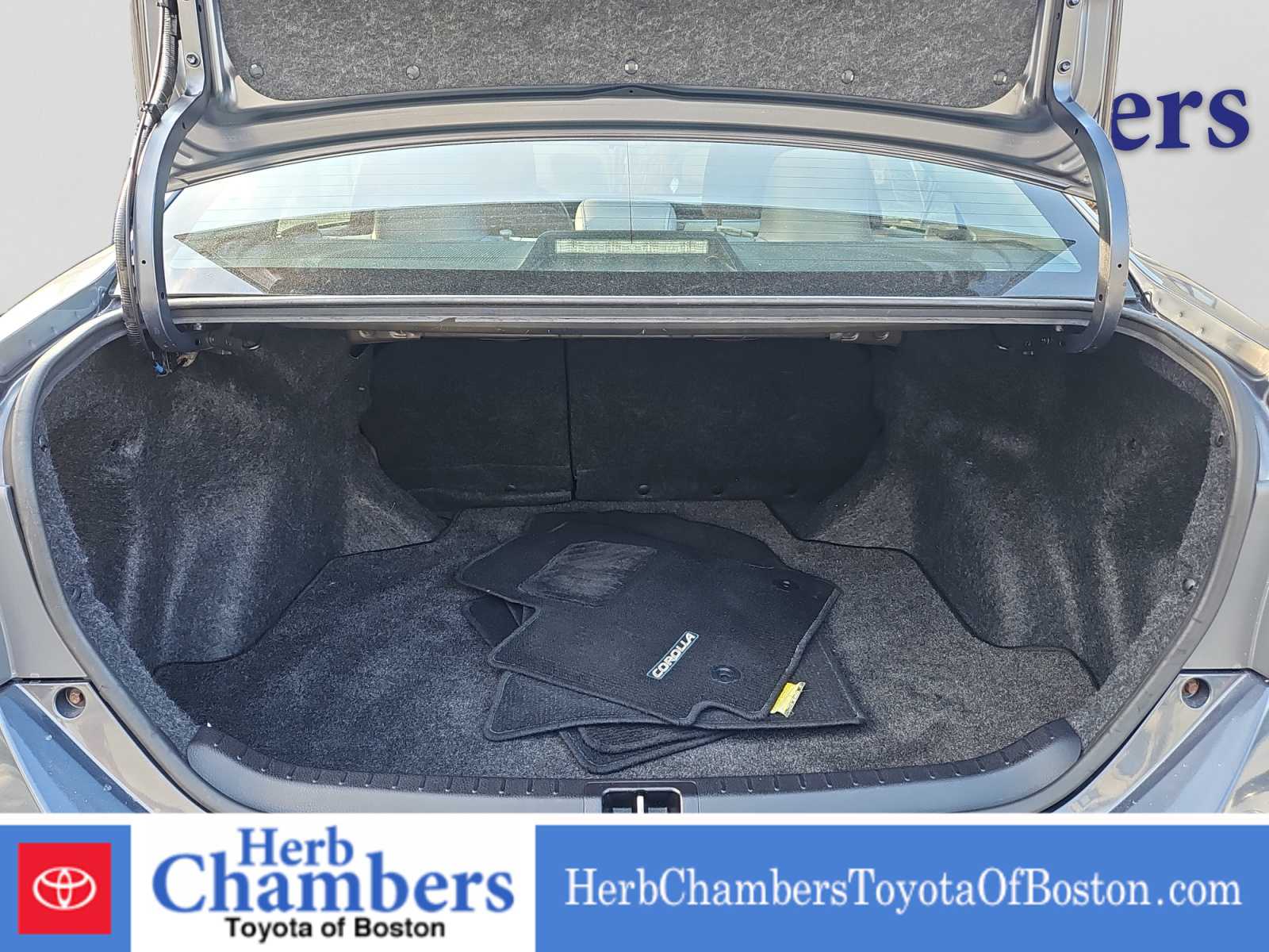 Image of 2014 Toyota Corolla LE Sedan