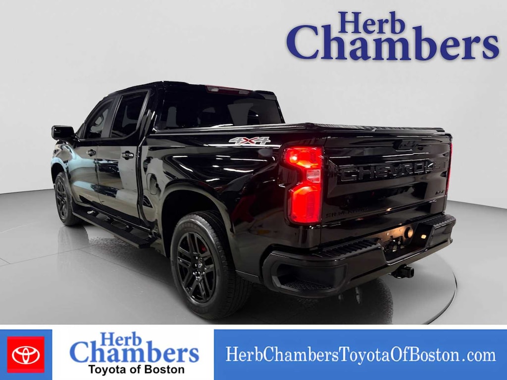 Used 2024 Chevrolet Silverado 1500 RST 4WD Crew Cab 147 Truck