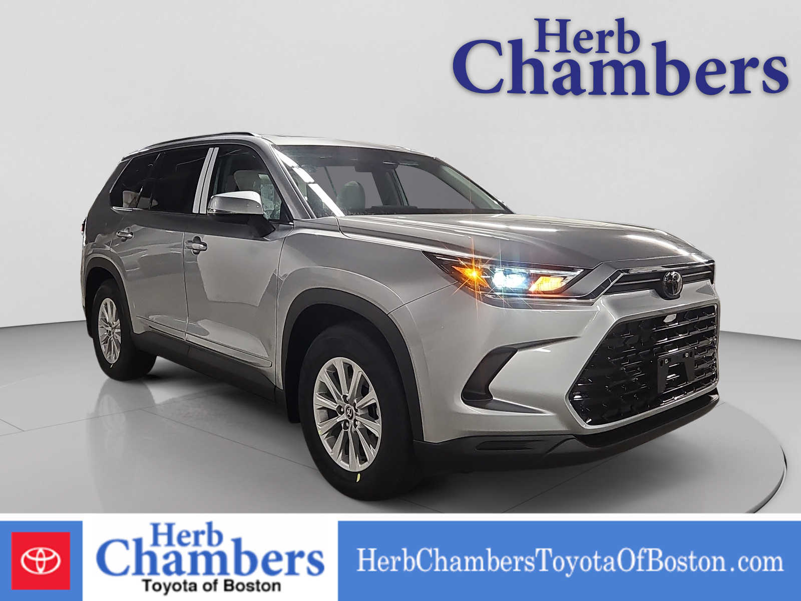 2026 Toyota Grand Highlander XLE's photo