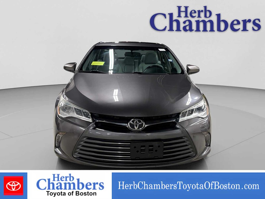 Used 2015 Toyota Camry XLE Sedan