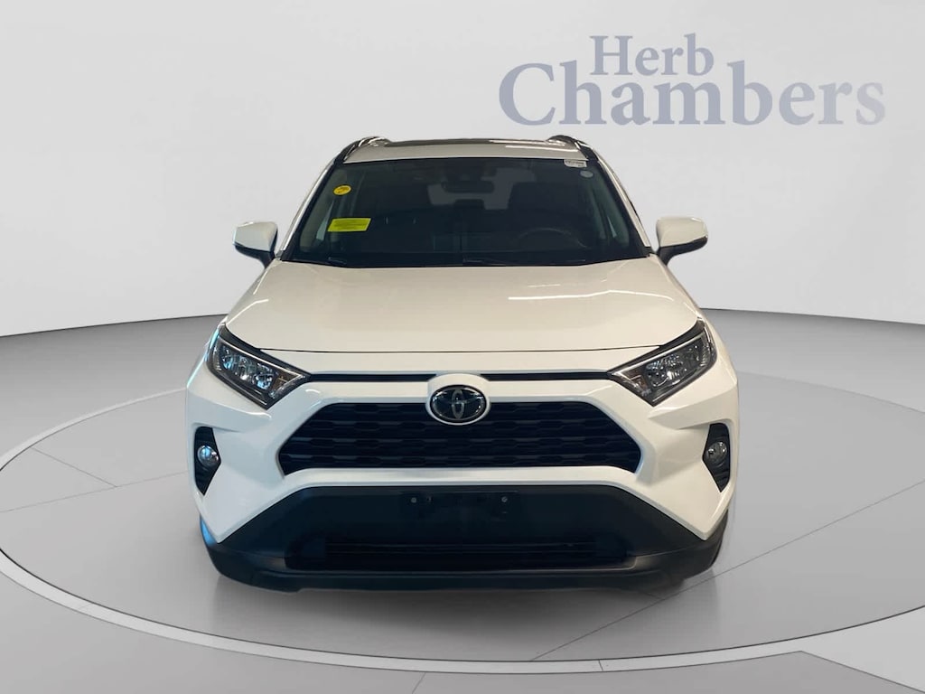 Used 2020 Toyota RAV4 XLE SUV