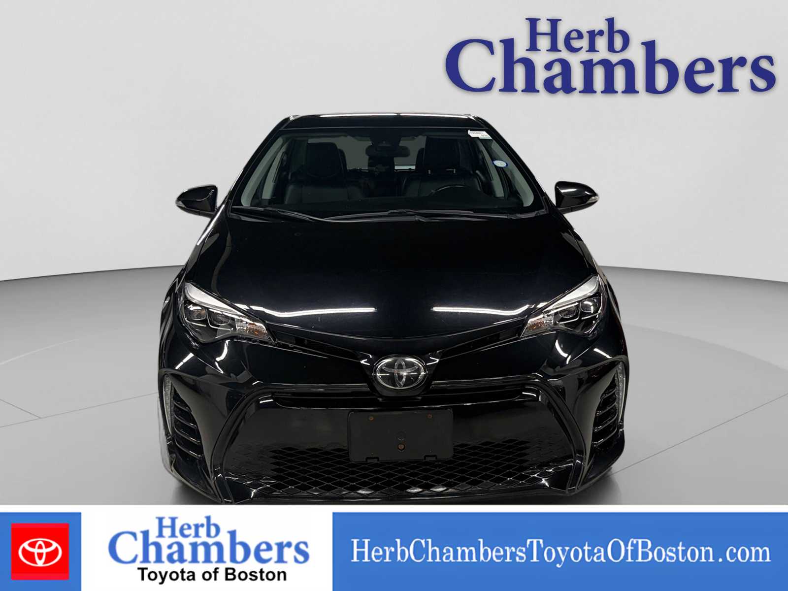 Used 2019 Toyota Corolla SE with VIN 2T1BURHE4KC143771 for sale in Boston, MA