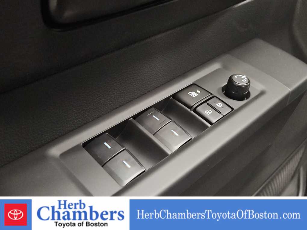 2025 Toyota Tundra SR - Photo 9